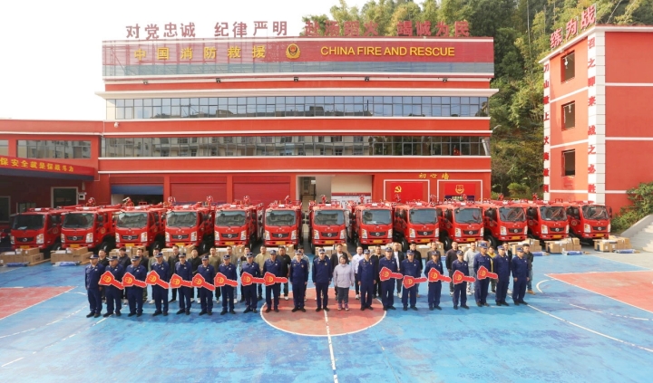 |L(fng)4-5(q)ɭ܇նɽػصġӲ