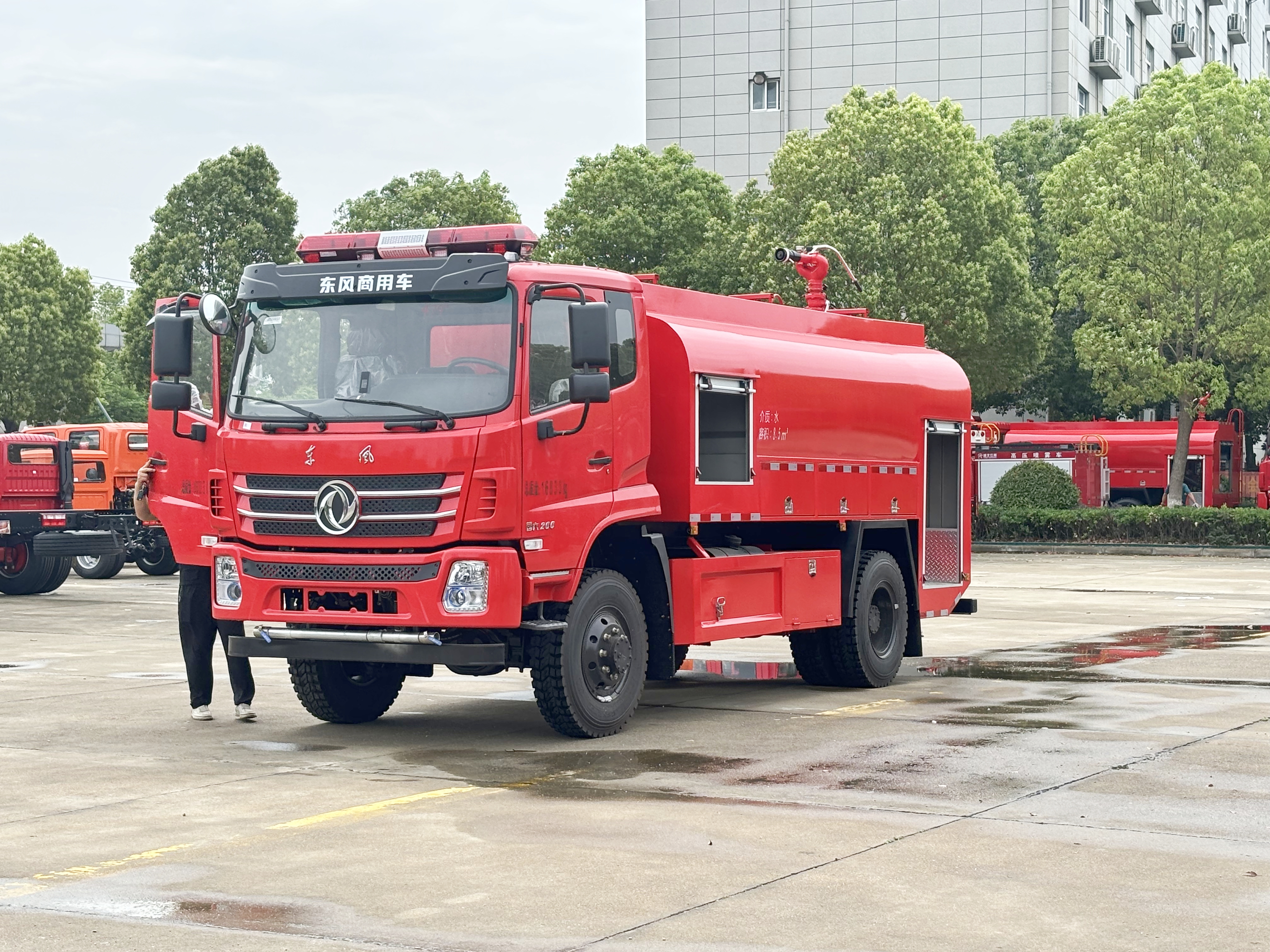 |L(fng)8-9(q)ɭֹˮ܇(ch)