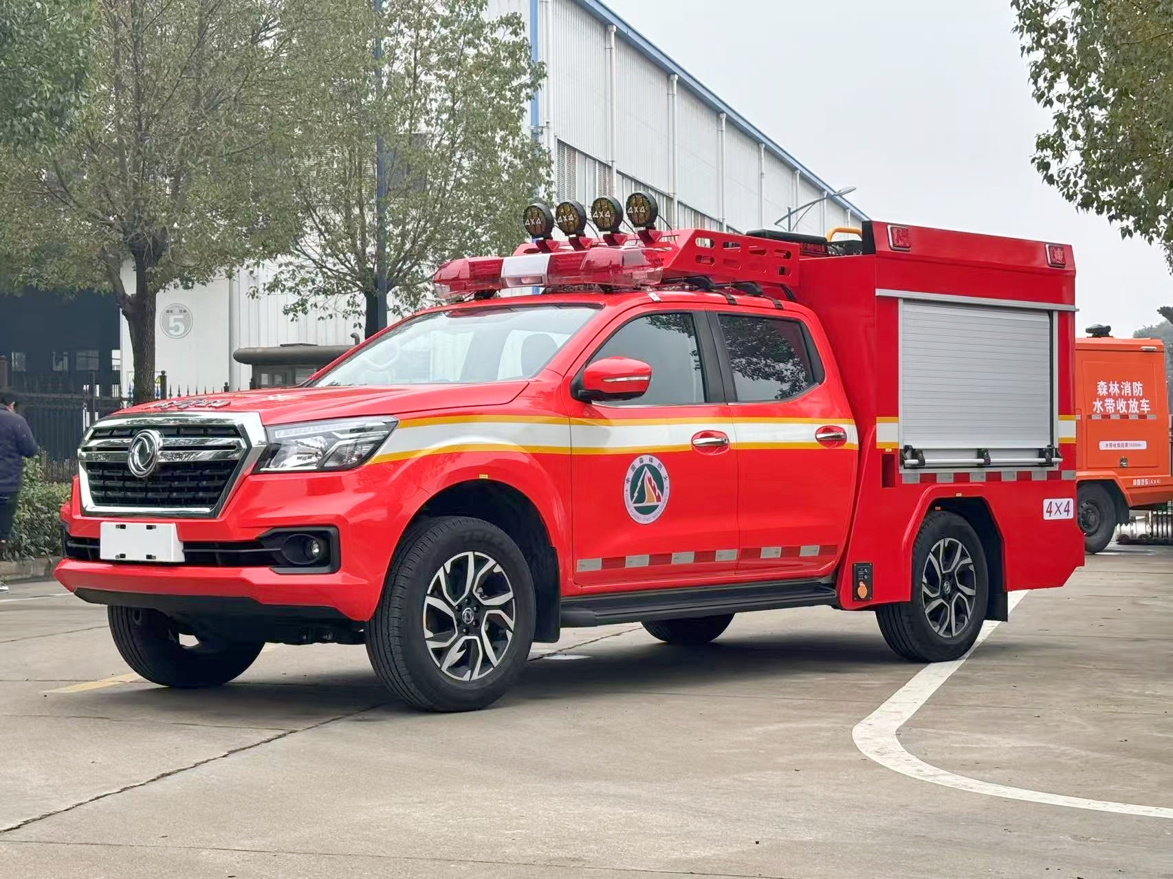 |L(fng)ծa(chn)܇(q)